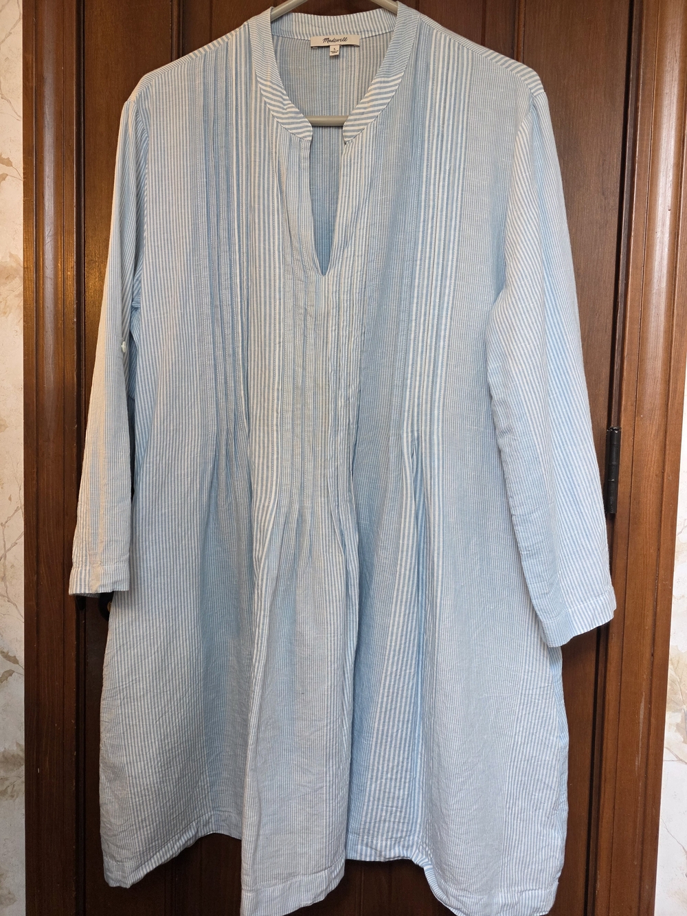 Madewell Light Blue and White Striped Midi Dress W Pockets, Roll Tab 3/4 Sleeves